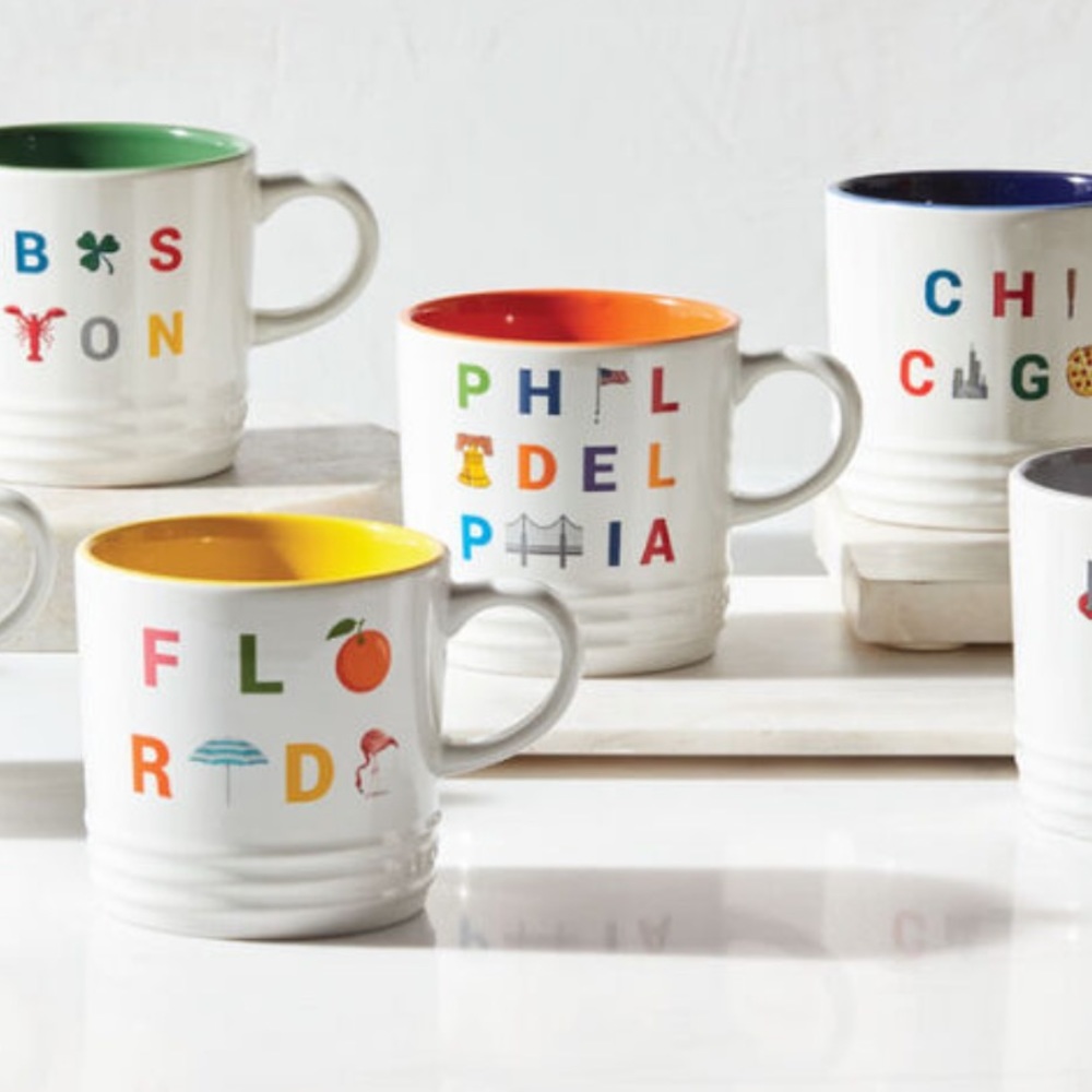 Set Of 2 NWT Brand NEW Le Creuset Chicago Destination Mug Mugs 12 Oz Coffee Cups